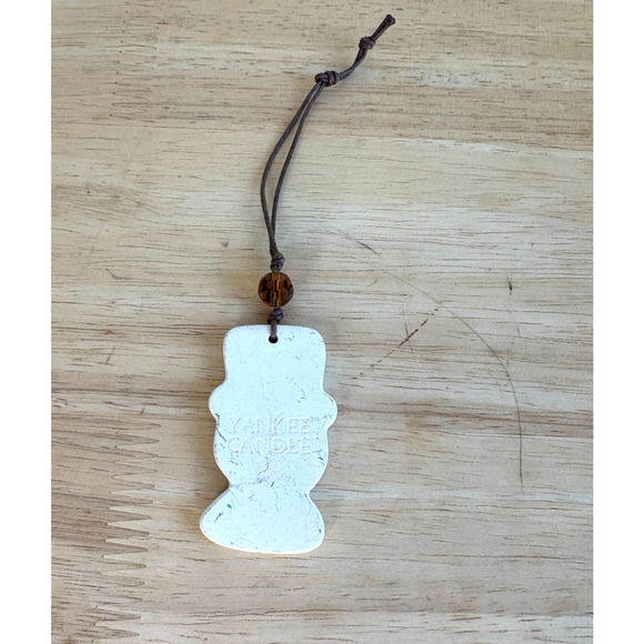 Yankee Candle Boney Bunch Halloween Fragrance Porcelain Ornament Set of 3 - Picture 5 of 14